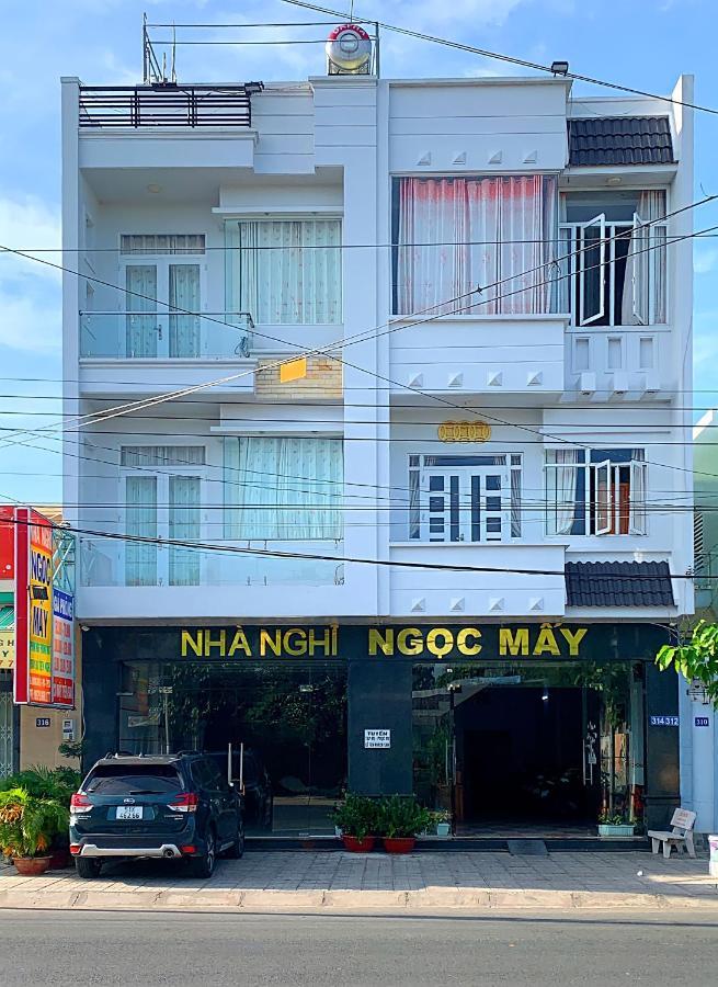 Ngoc May Guesthouse Chau Doc Extérieur photo