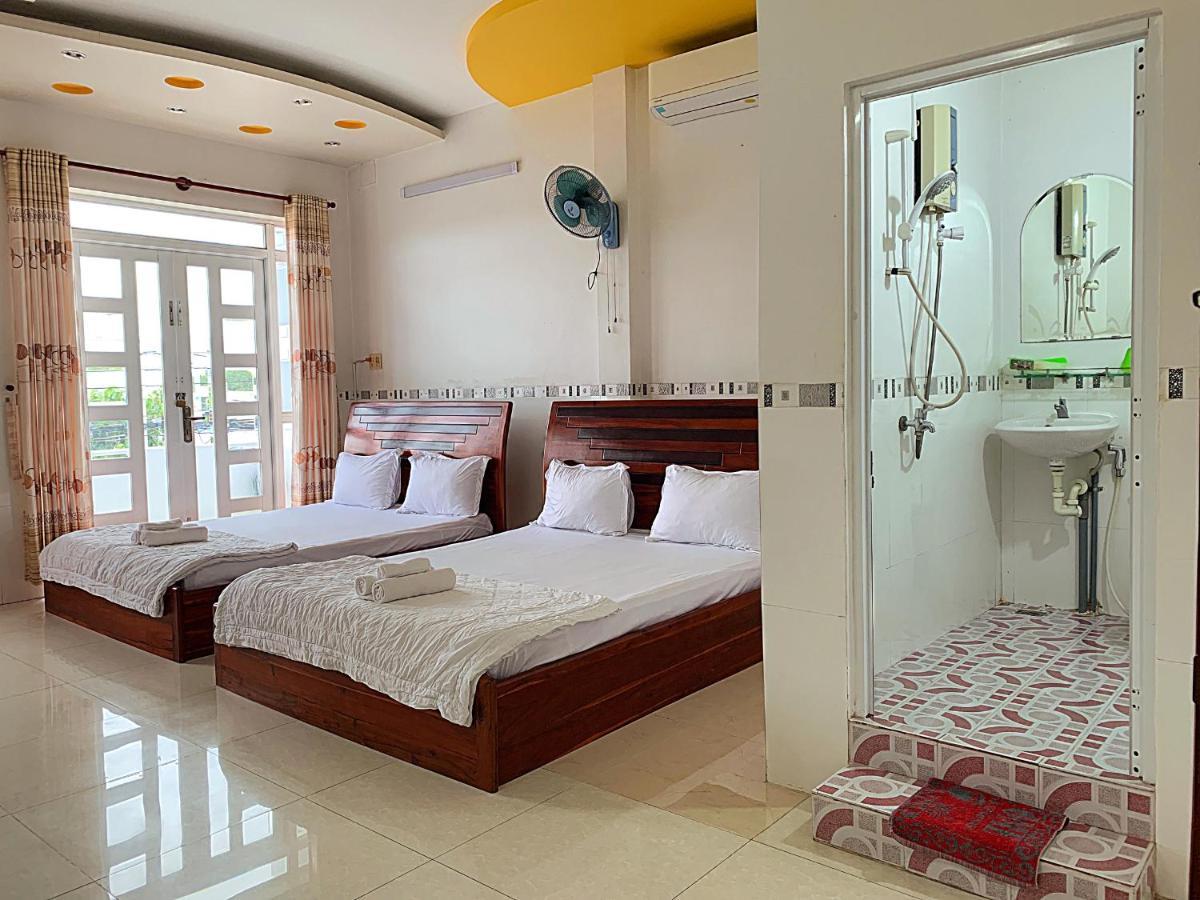 Ngoc May Guesthouse Chau Doc Extérieur photo