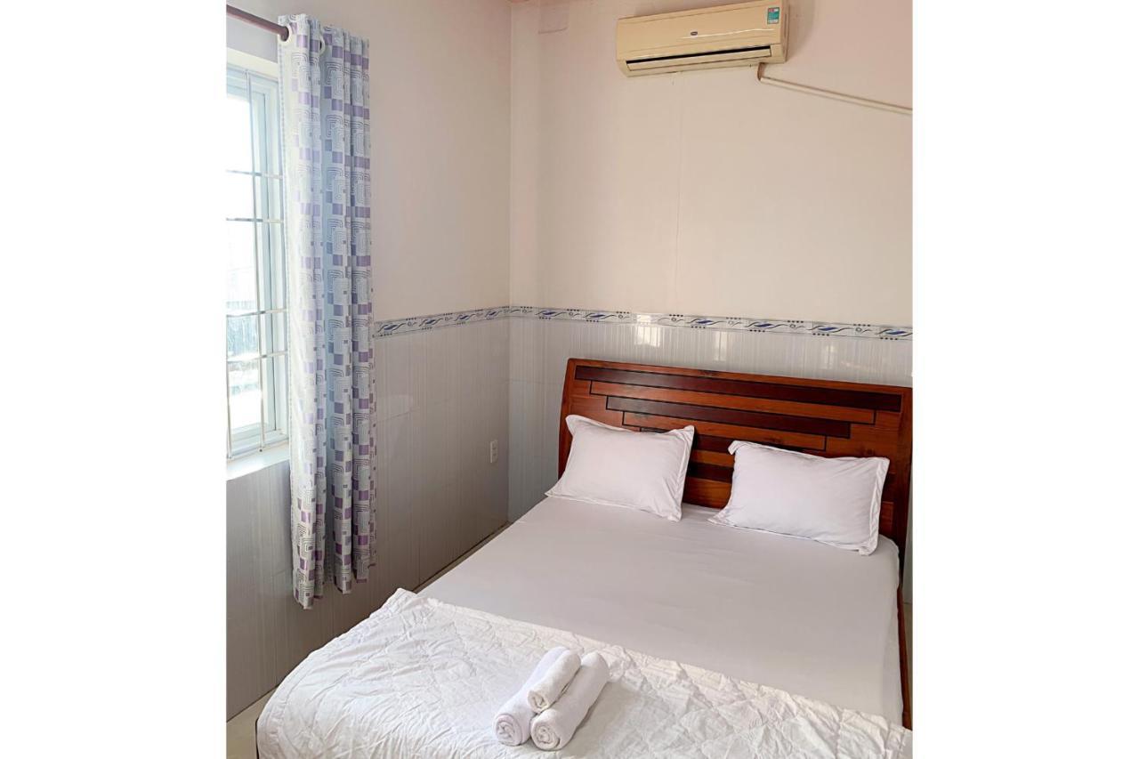 Ngoc May Guesthouse Chau Doc Extérieur photo