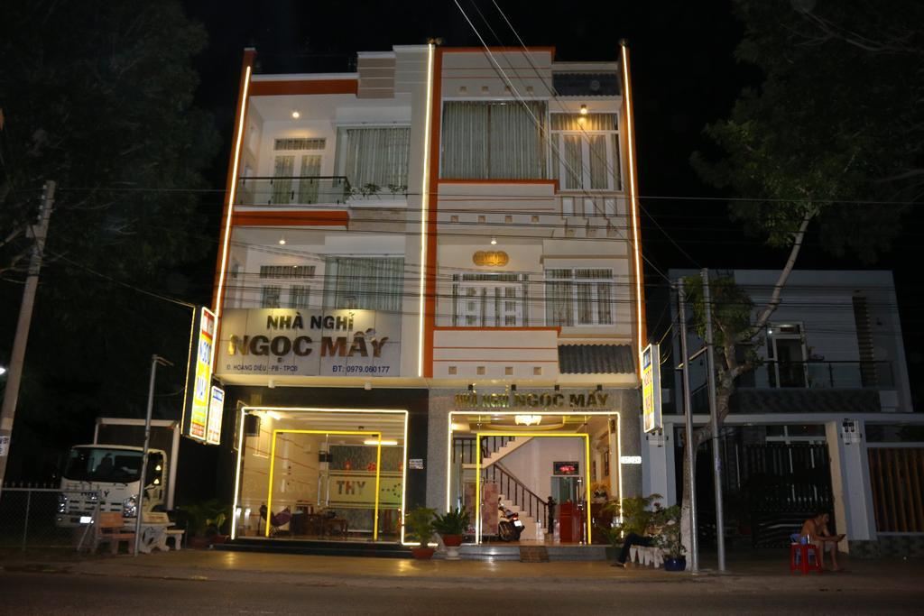 Ngoc May Guesthouse Chau Doc Extérieur photo
