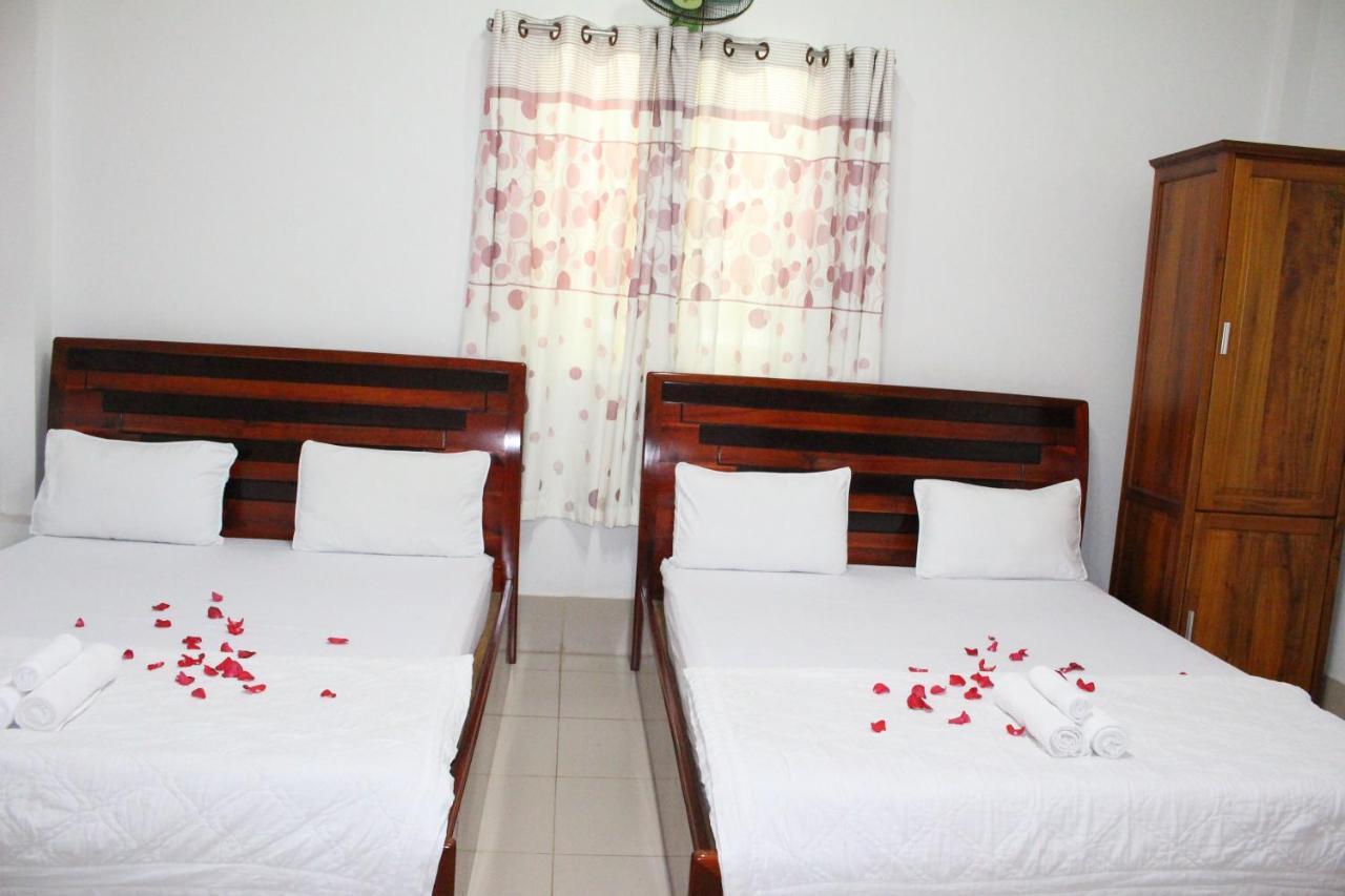 Ngoc May Guesthouse Chau Doc Extérieur photo